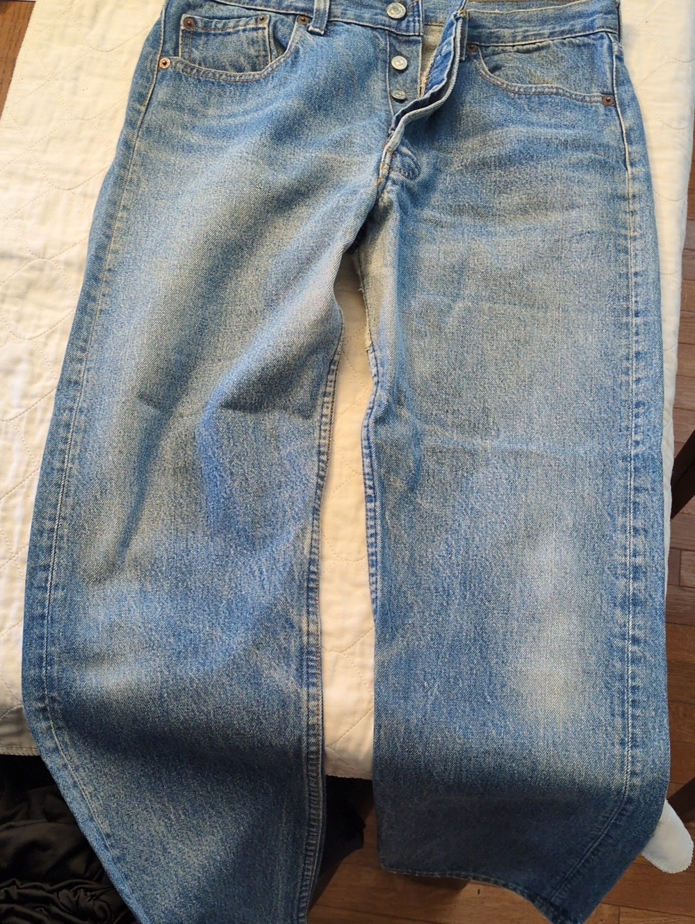 Classic Men’s 501 Light Blue Denim Jeans